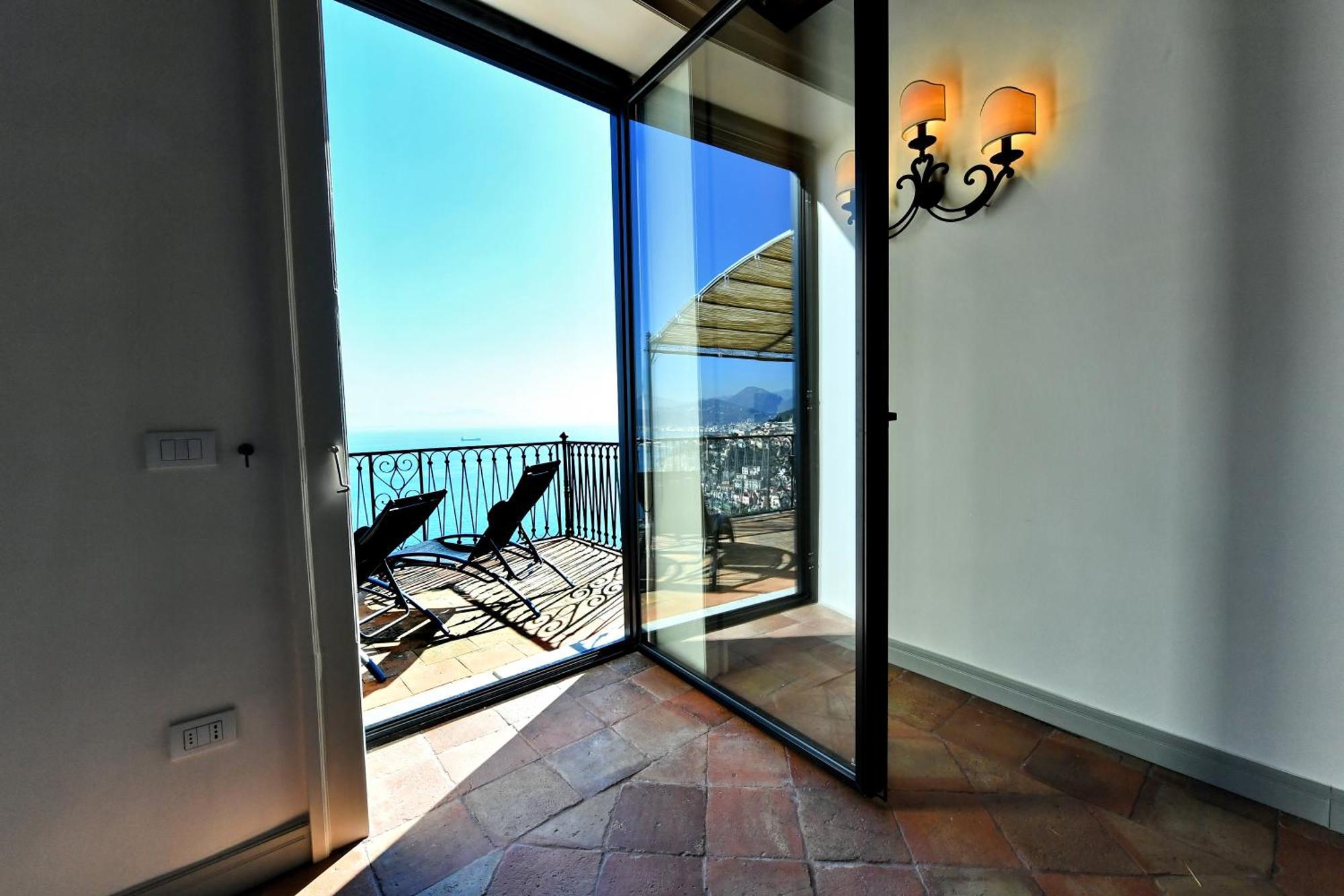 In Costa Relais & Luxury Suites Vietri Ngoại thất bức ảnh